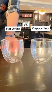 Наглядная разница между капучино и флэт уайтом. image preview